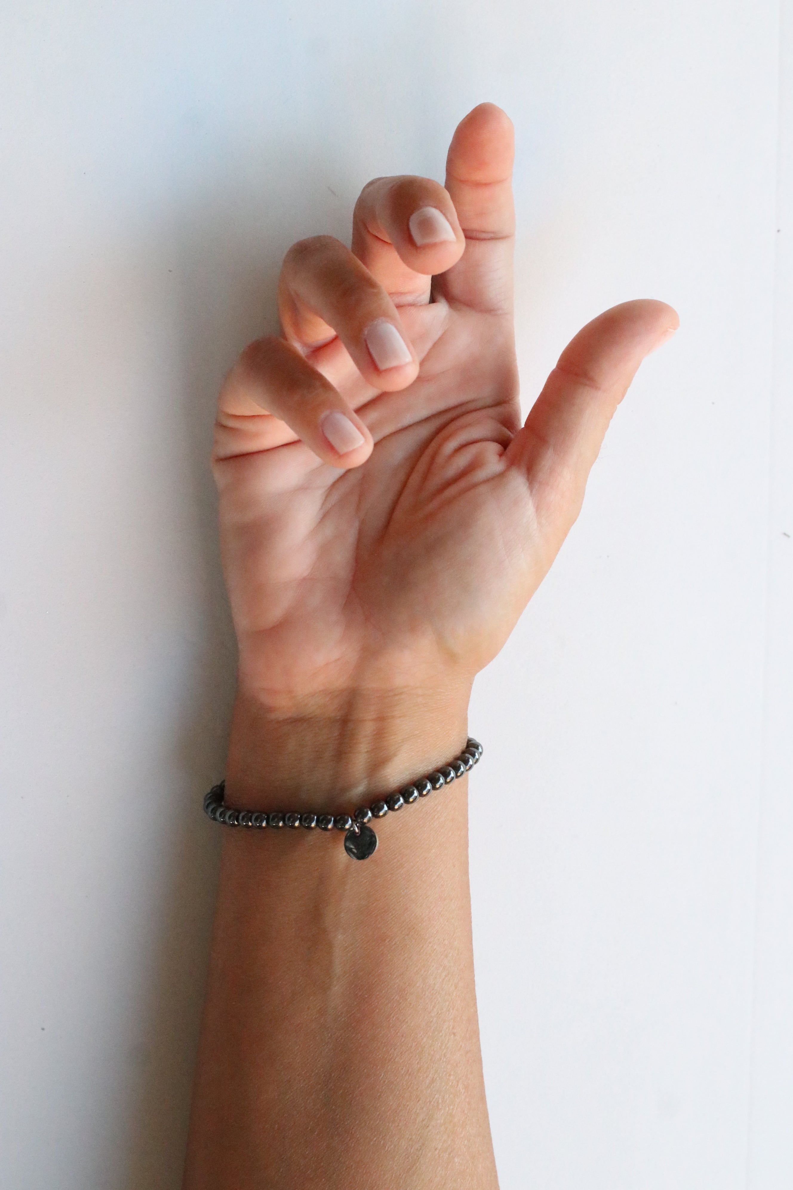 Bracciale in Grani di Ematite 4mm